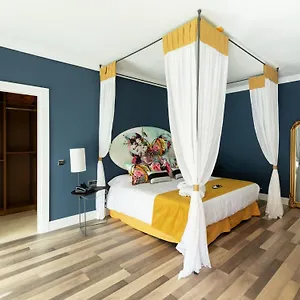 Altos De 4*, Istan Spain